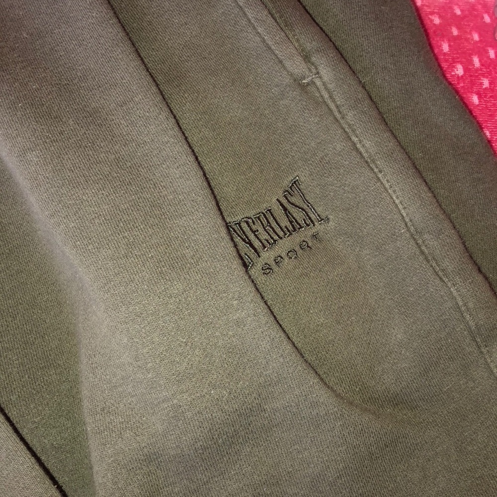 dark green Everlast joggers
